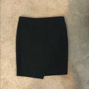 Banana Republic Size 4p black pencil skirt